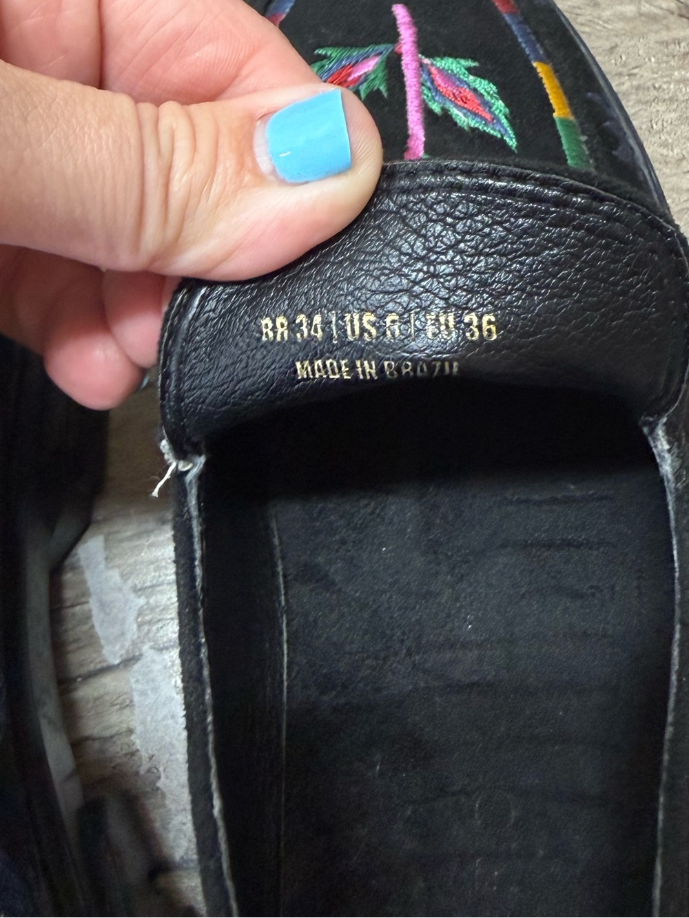 FARM Rio Black Embroidered Flats size 6 - Picture 7 of 9